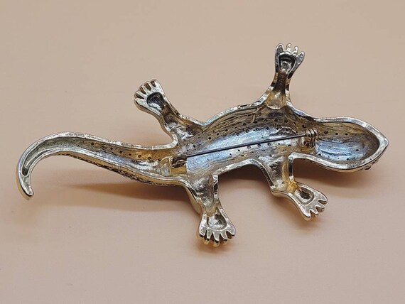 Huge vintage Rhinestone Lizard brooch - image 4