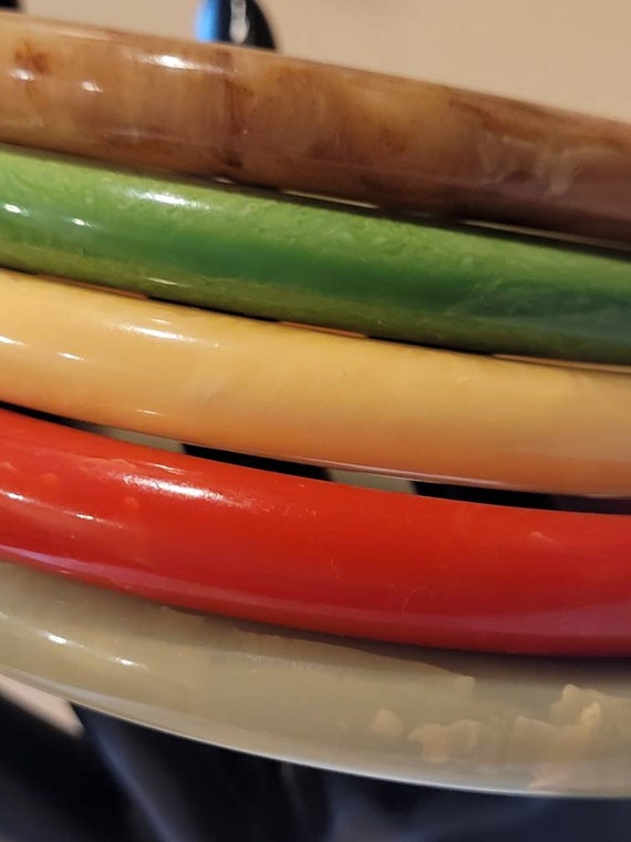 Vintage colorful bakelite bangles, set of 5 - image 6