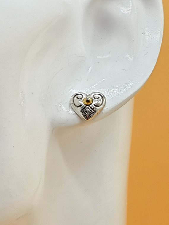 Vintage small scrollwork heart earrings - image 1