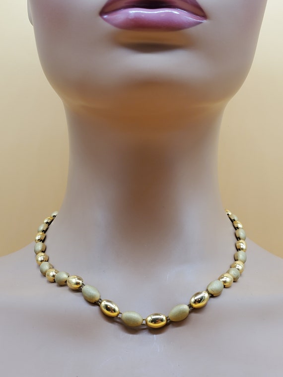 Vintage matte and shiny gold tone link necklace