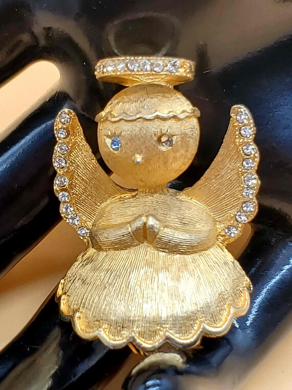 Vintage Ultra gold tone rhinestone angel pin