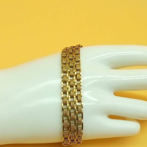 Vintage Goldette gold tone triple strand chain bracelet