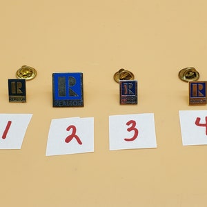 Vintage Realtor lapel.pin, select styles
