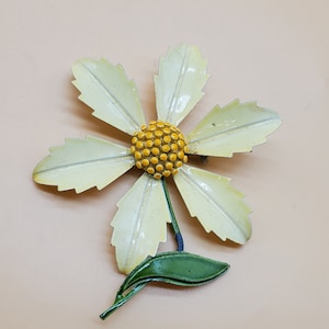 vintage enamel stemmed flower brooch