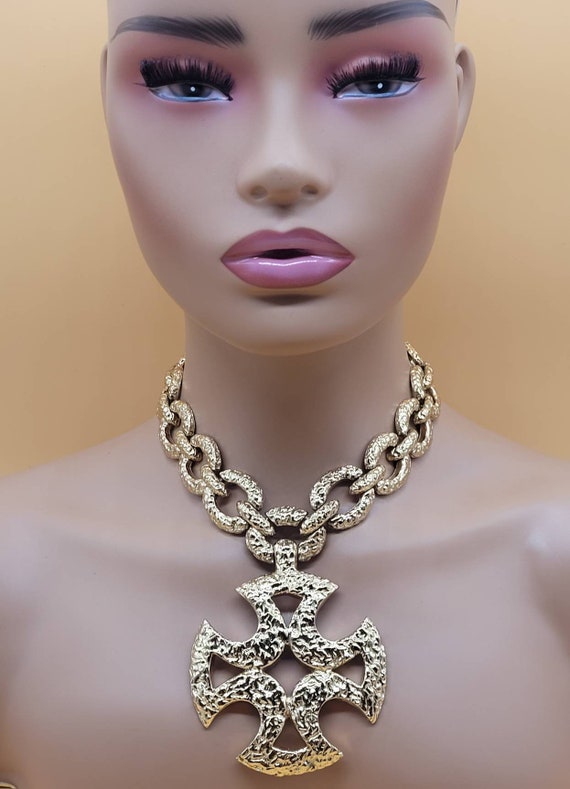 HUGE Monet Runway Statement Chunky hammered chain… - image 10