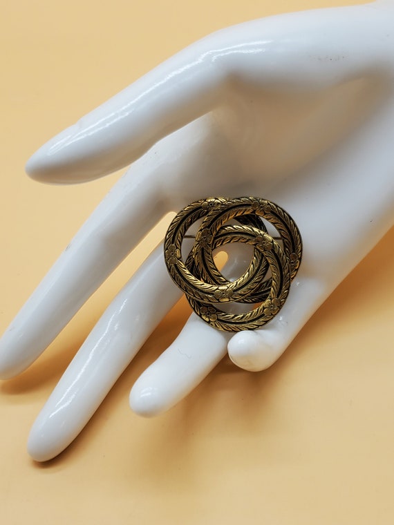 vintage Victorian style interlocking textured loo… - image 6