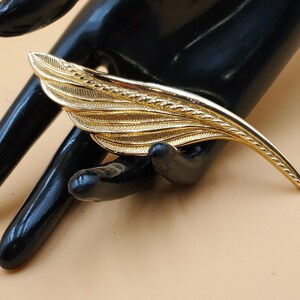 Christian Dior Leaf Brooch - Etsy