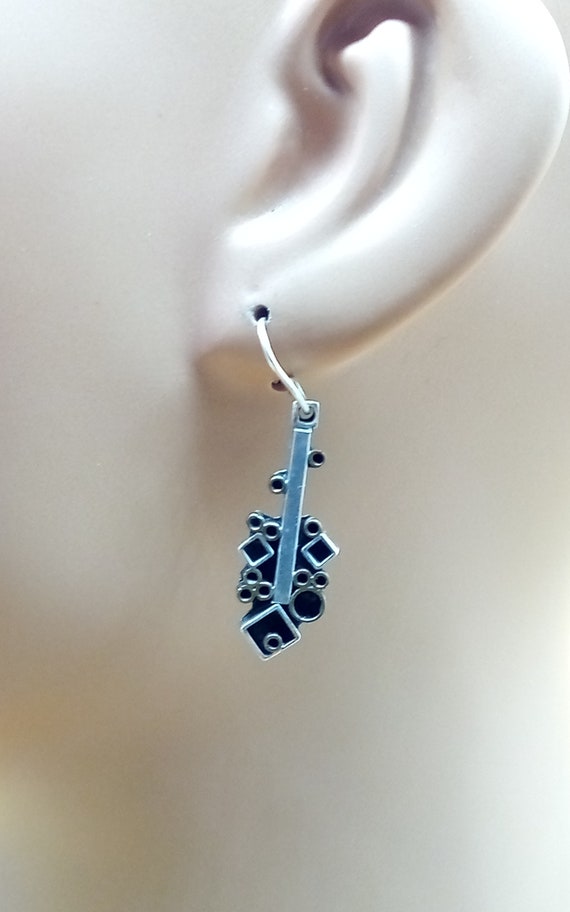 Vintage Southwestern geometric style dangling earr