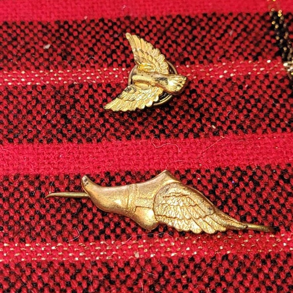 Vintage winged foot pin, lot of 2