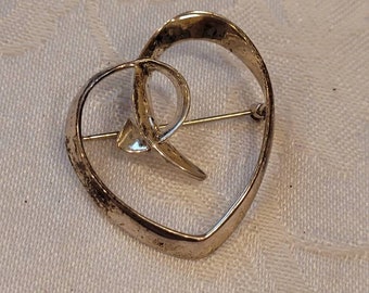 Vintage JDF Sterling cancer ribbon inside heart brooch