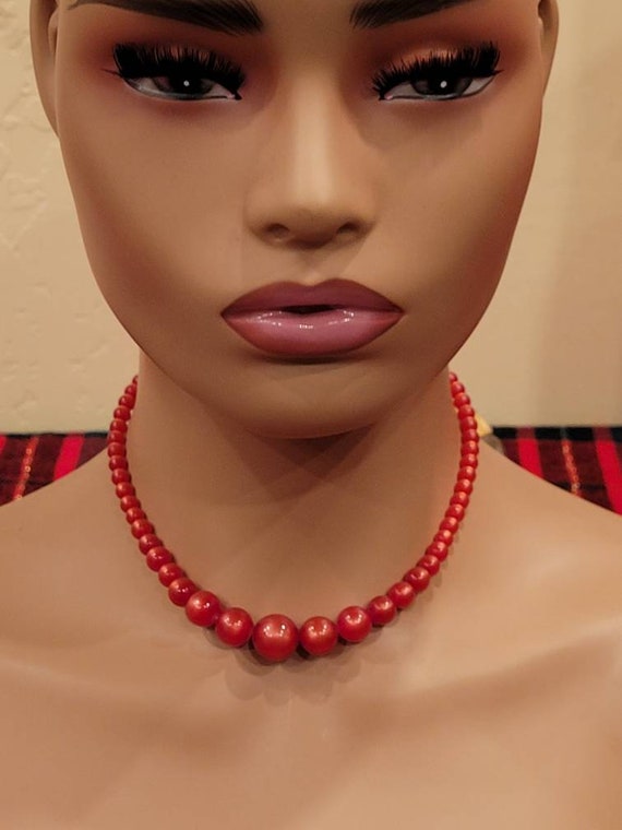 Vintage red Moonglow lucite plastic beaded choker 