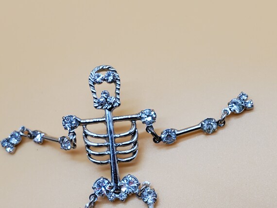 Vintage rhinestone skeleton brooch - image 3