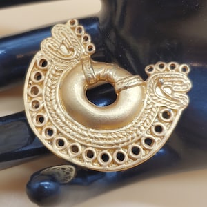 Vintage Mayan Aztec gold tone tribal pin brooch
