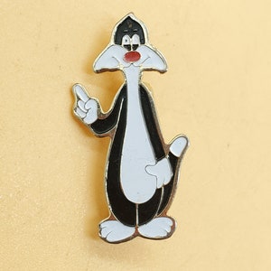 Vintage Warner Bros Sylvester pin