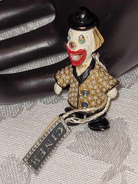 RARE Ciner faux seed pearl enamel rhinestone clown