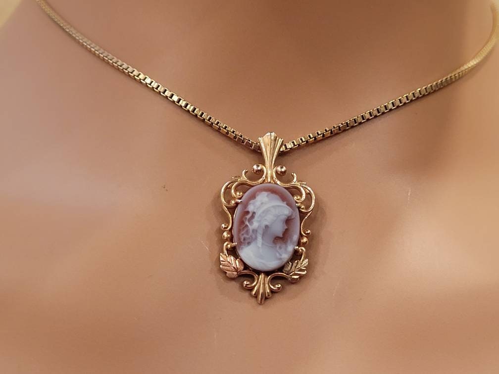 Vintage 10K C. CO. Carved Cameo Pendant Necklace - Etsy