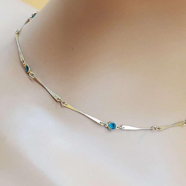 Vintage Park Lane 16" gold tone link choker necklace with blue accent stones