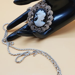Vintage faux Cameo rhinestone pendant brooch necklace