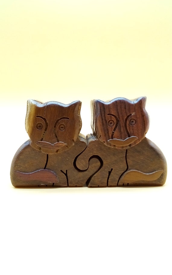 Vintage wooden double cat puzzle box