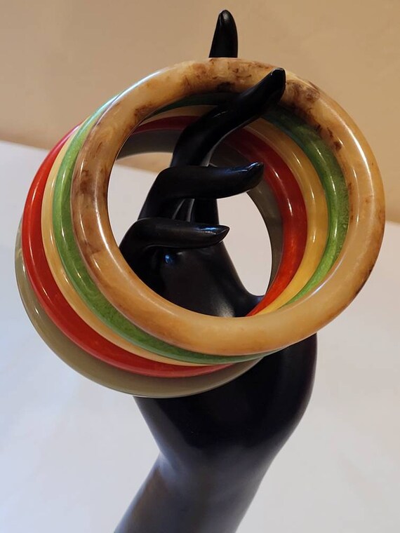 Vintage colorful bakelite bangles, set of 5 - image 4