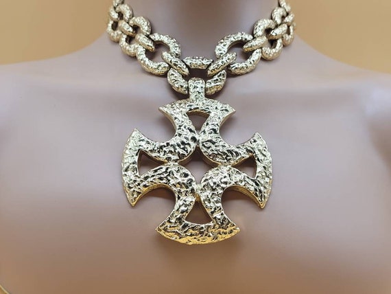 HUGE Monet Runway Statement Chunky hammered chain… - image 1