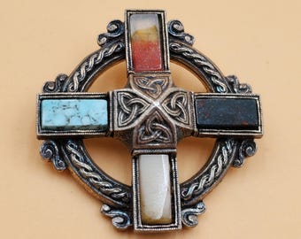 vintage Miracle Celtic cross agate stone brooch