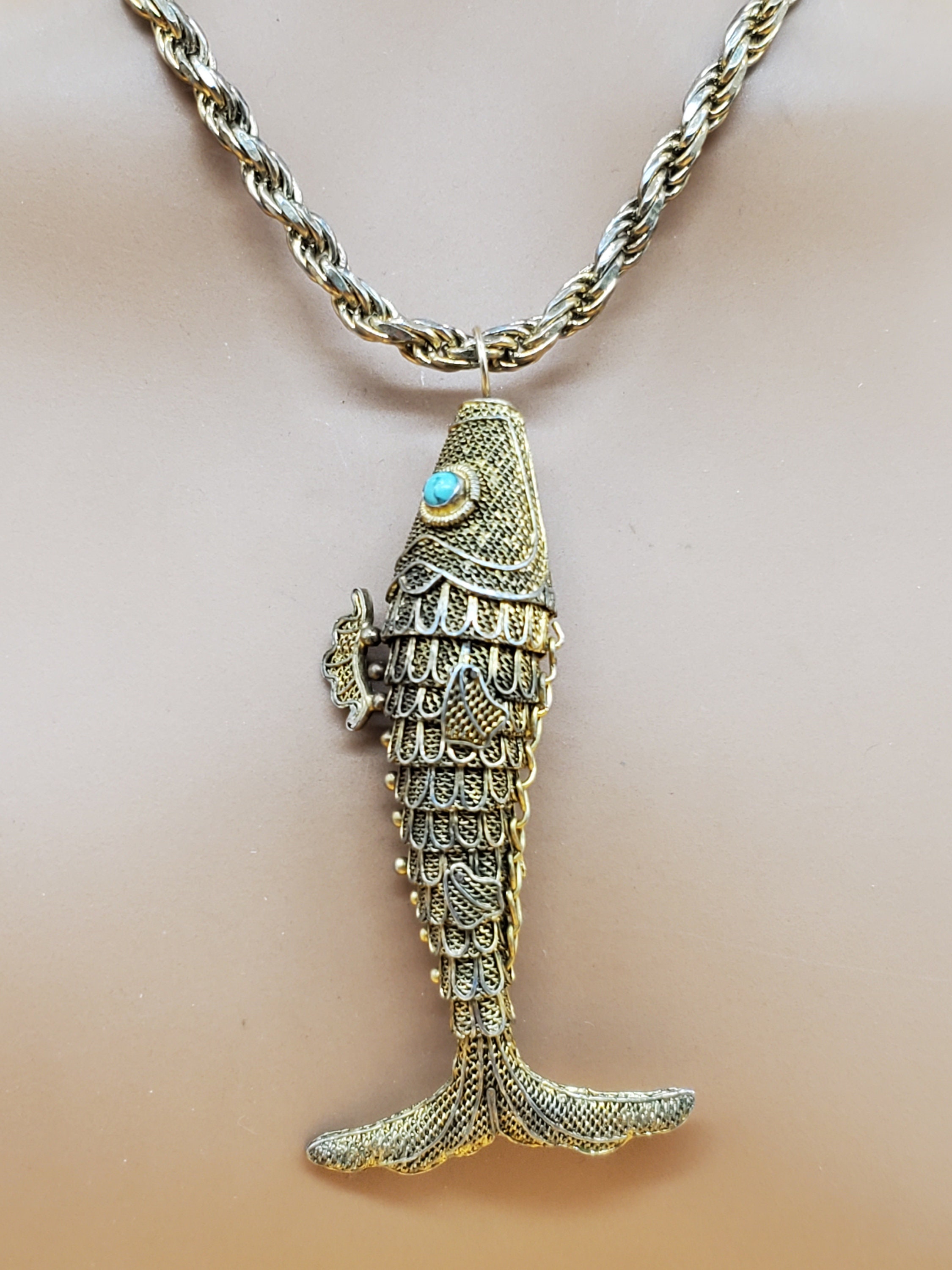 Vintage SILVER Vermeil Articulated Fish With Turquoise Eyes Pendant Necklace - Etsy Vintage SILVER Vermeil Articulated Fish With Turquoise Eyes Pendant Necklace - Etsy