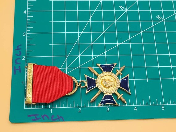 Vintage B&W Butler and Wilson enamel medallion ri… - image 3