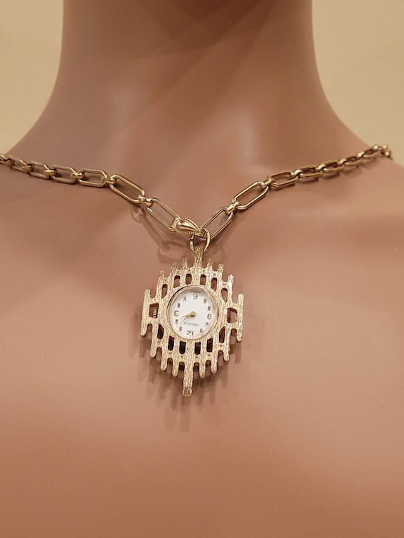 Vintage Caravelle Japan wind up watch pendant necklace