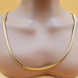 vintage gold tone XL mesh chain necklace