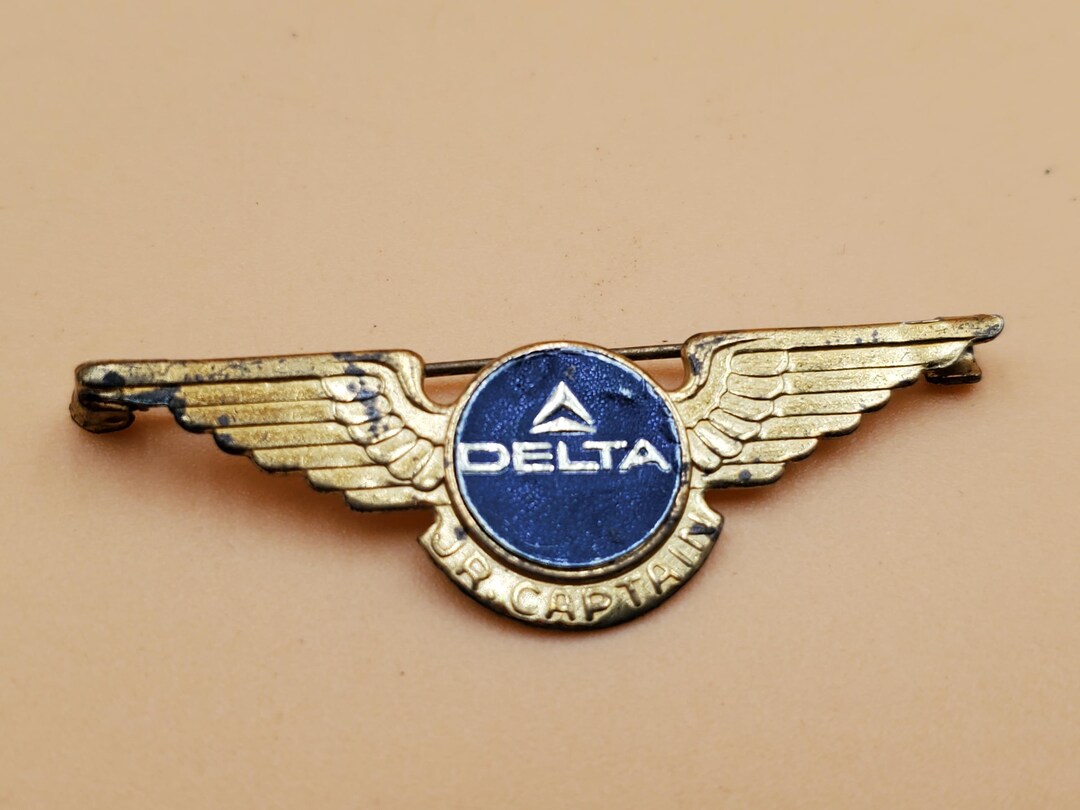 Vintage Delta Airlines Junior Captain Winged Pin - Etsy