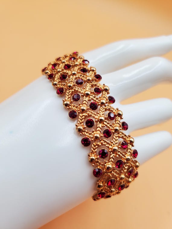 Vintage JBK Camrose &kross Faux Ruby Wide Runway Bracelet - Etsy