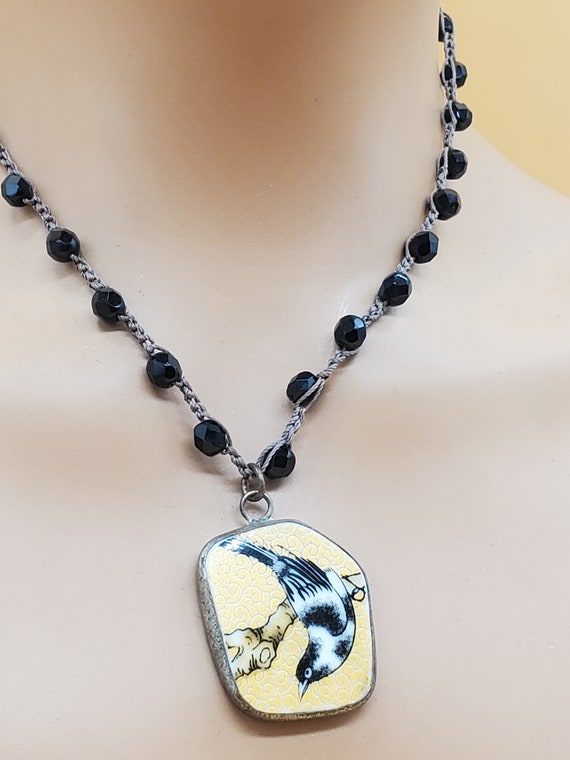 Vintage boho chic glass beaded necklace with bird… - image 4