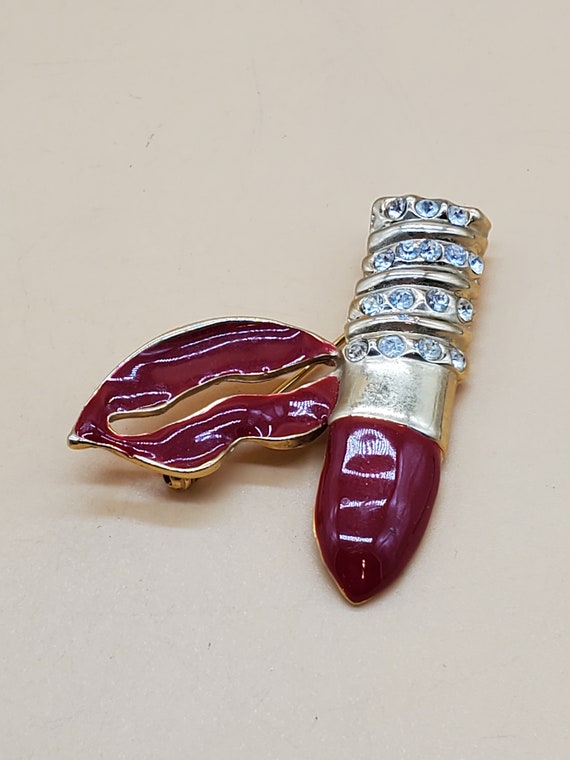 Vintage enamel rhinestone lipstick and lips brooch - image 7