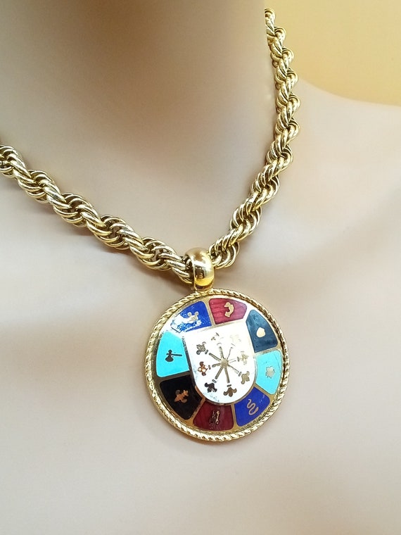 Vintage gold enamel heraldic shield pendant neckla