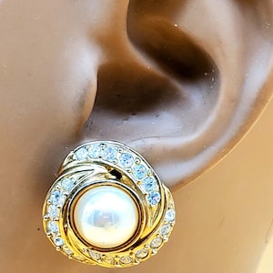 Vintage Roman gold tone faux pearl clear rhinestone clip on earrings