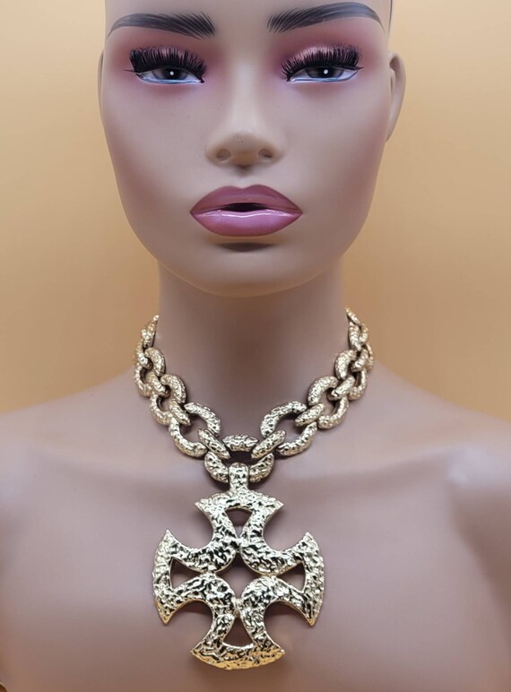 HUGE Monet Runway Statement Chunky hammered chain… - image 2