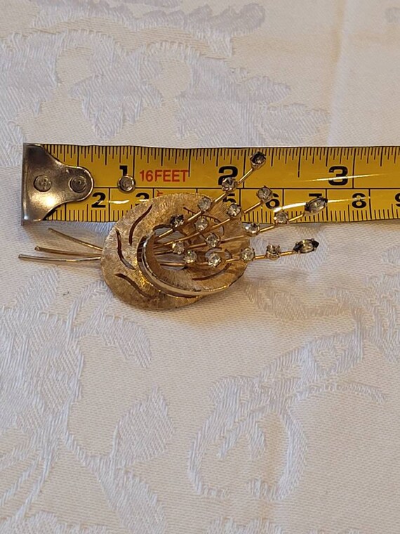 Vintage Kramer rhinestone wire flower brooch - image 9