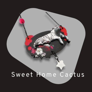 Tiger and Flowers pendant, Japanese style, 3D effect laser cutting
