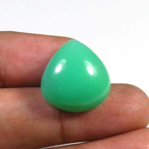 Green Chrysoprase Gemstone, Natural Chrysoprase Cabochon, 17Cts, Smooth Chrysoprase Gems Loose, 17.5x17mm, Chrysoprase Heart Shape For Rings