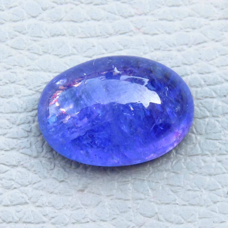 tanzanite cabochon