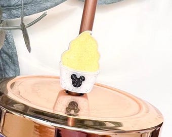 Glitter Dessert Straw Buddy | Dole Whip Straw Topper | Ice Cream inspired Straw Charm | Straw Decoration