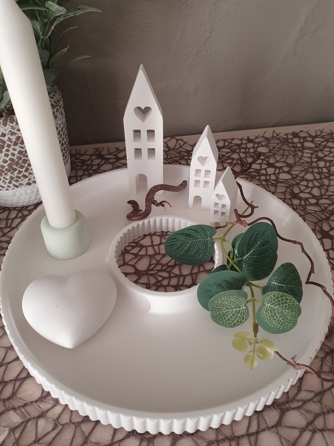 Large Decorative Plate Grooved Plate Bowl Fluted White Raysin Spring