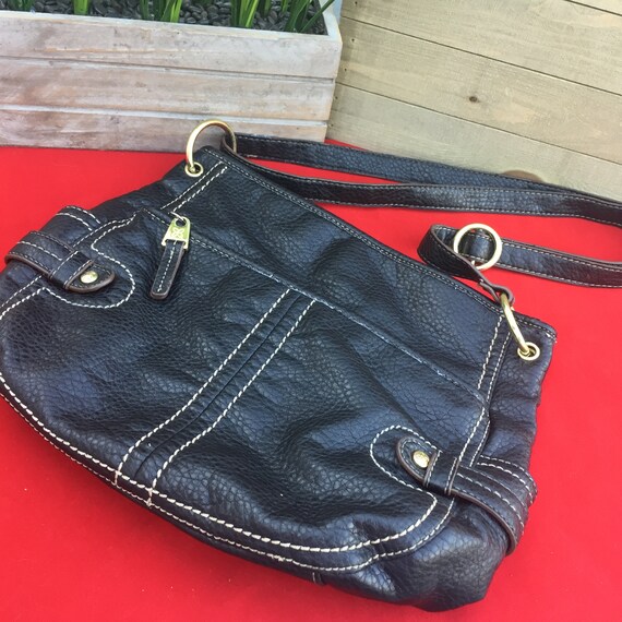 relic black leather purse