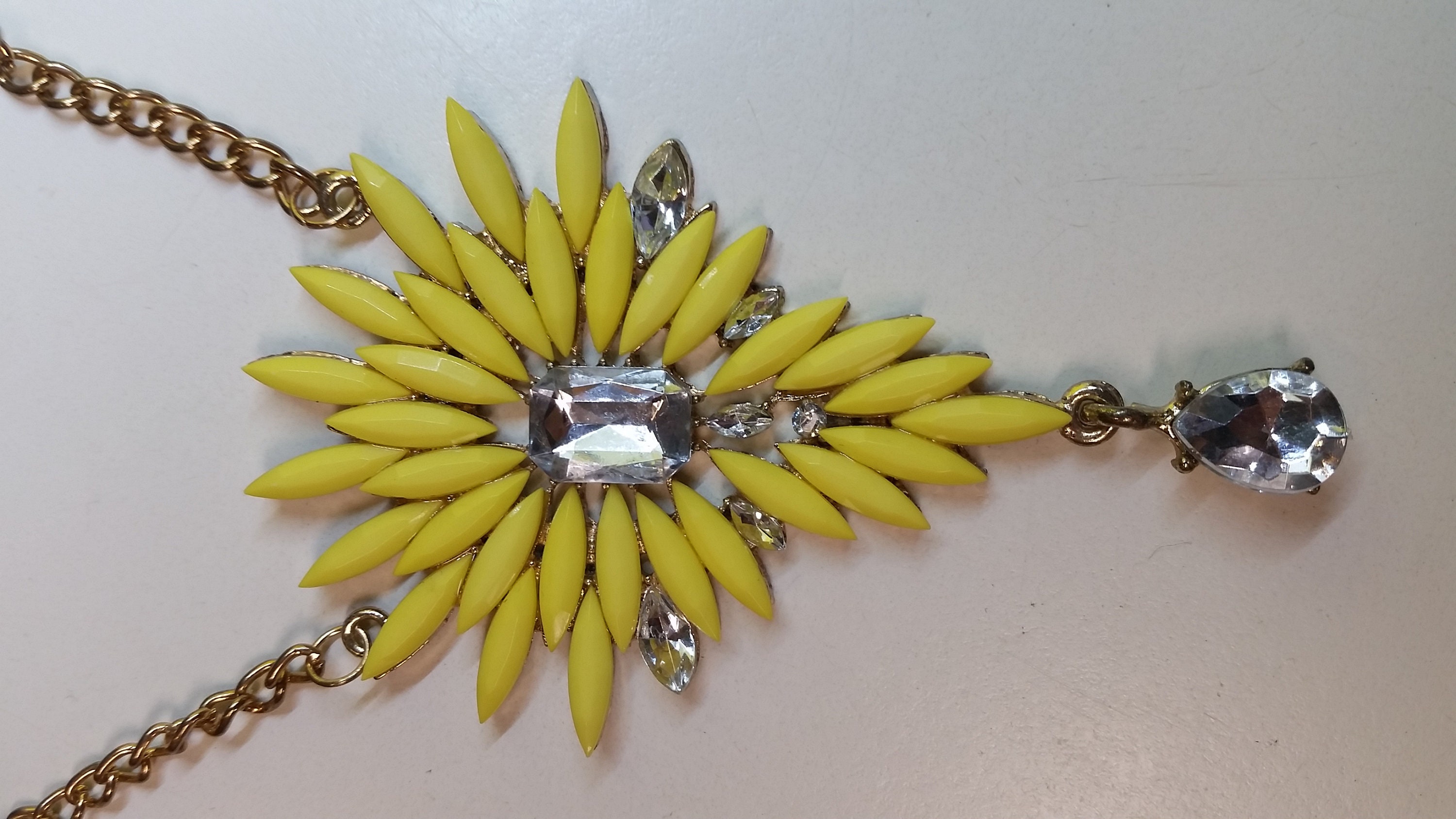 Yellow Brilliance Glamour Necklace - Etsy