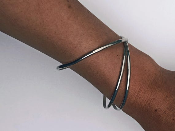vintage metal three interlinked minimalist bangle… - image 6