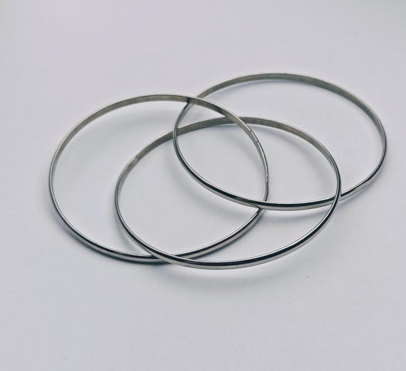 vintage metal three interlinked minimalist bangle… - image 5
