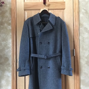 Vintage 1980&#39;s Men&#39;s Dark Gray and Black Wool Coat