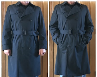 Vintage 1980's Men's Black Trench Coat by Botany 500 Size 40 Regular