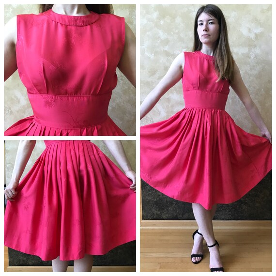 Gorgeous Vintage 1950's Deep Fuchsia/Pinky Red 10… - image 7